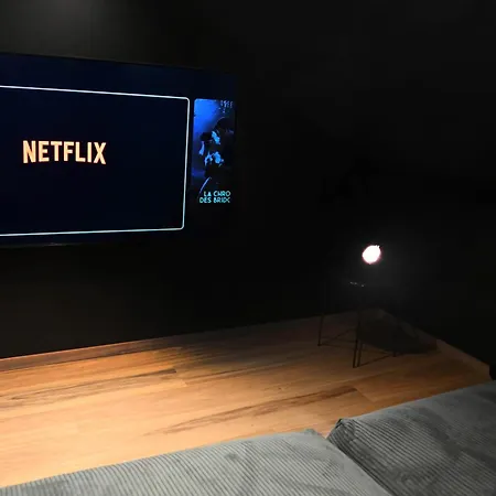 Batroom Batman Balneo & Salle Cinema * Βερντέν